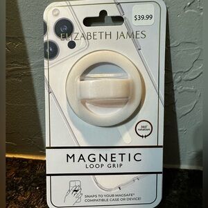 Elizabeth James Magnetic Phone Holder